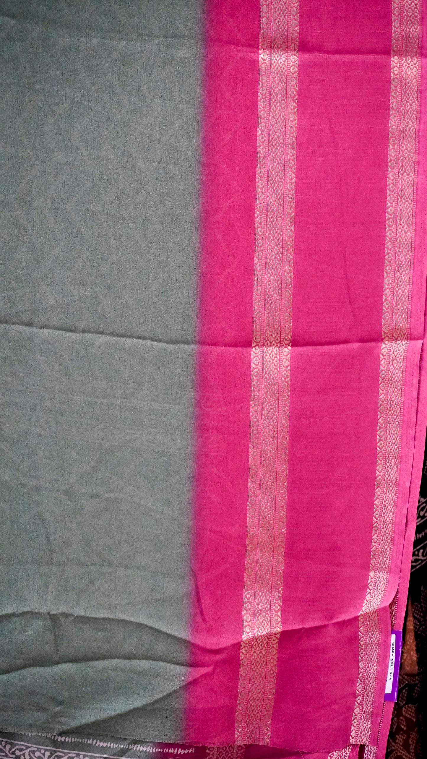 Shiffon Saree Arrow Print With Gap Zari Border Light Green To Pink