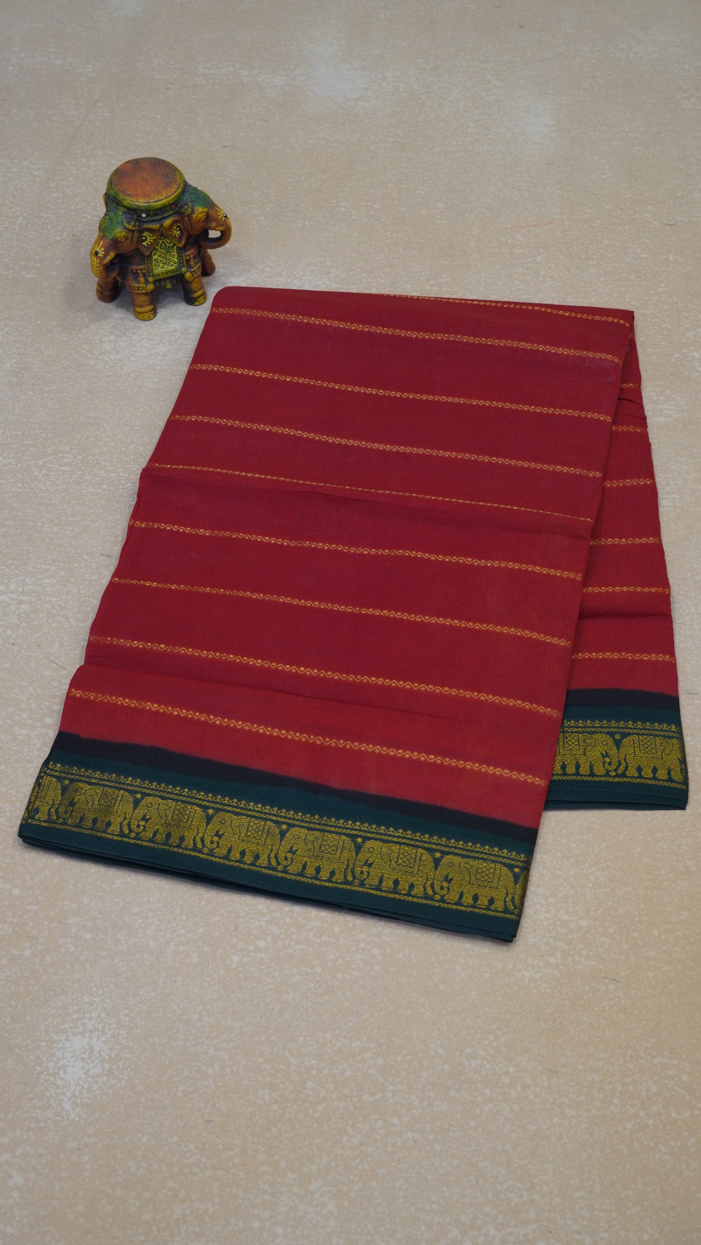 Sungudi Cotton Saree Checks Veldhari-Red