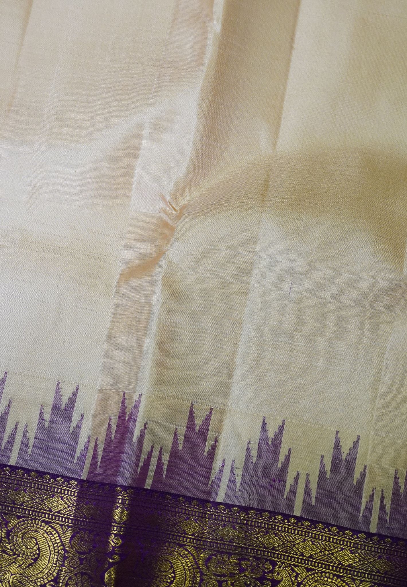 Pure Kanchipuram Silk -Beige-Wine