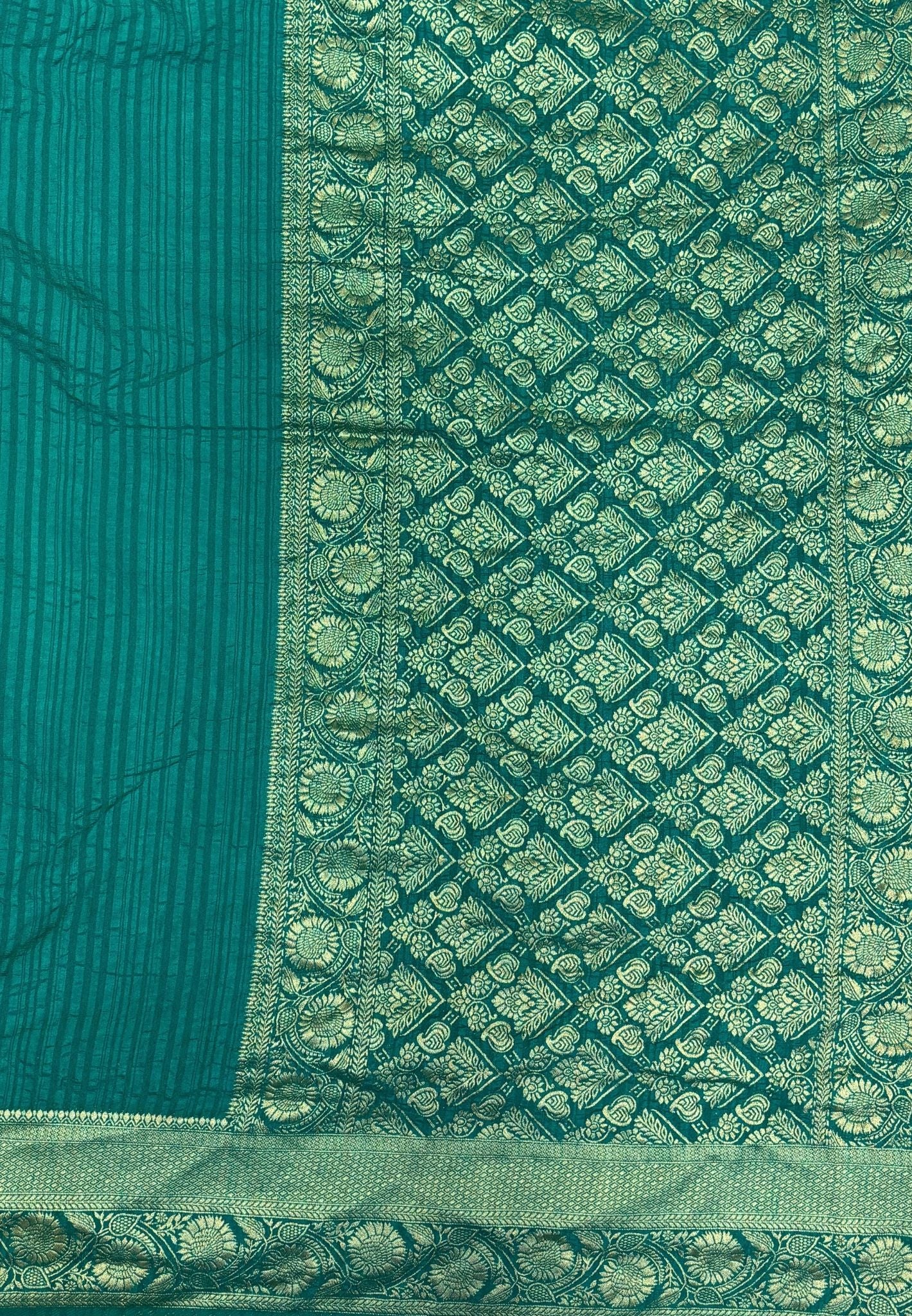 Banarasi Georgette Saree-Teal Green In Floral Jaal Zari Border