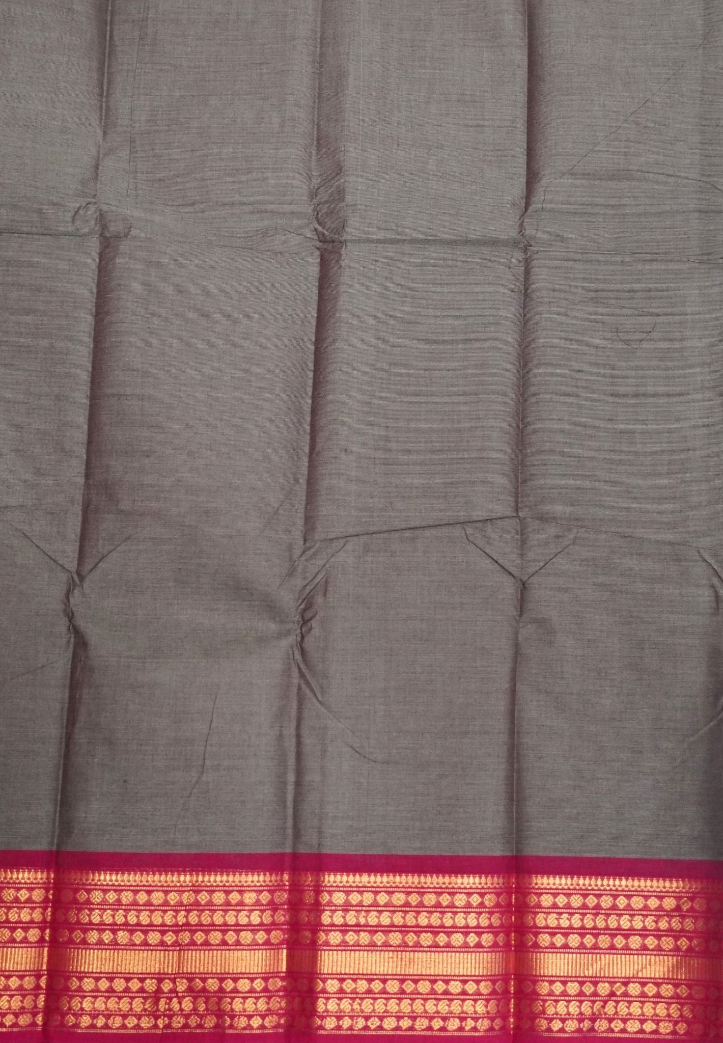 Kanchi Cotton Saree-Grey With Varisapet Border