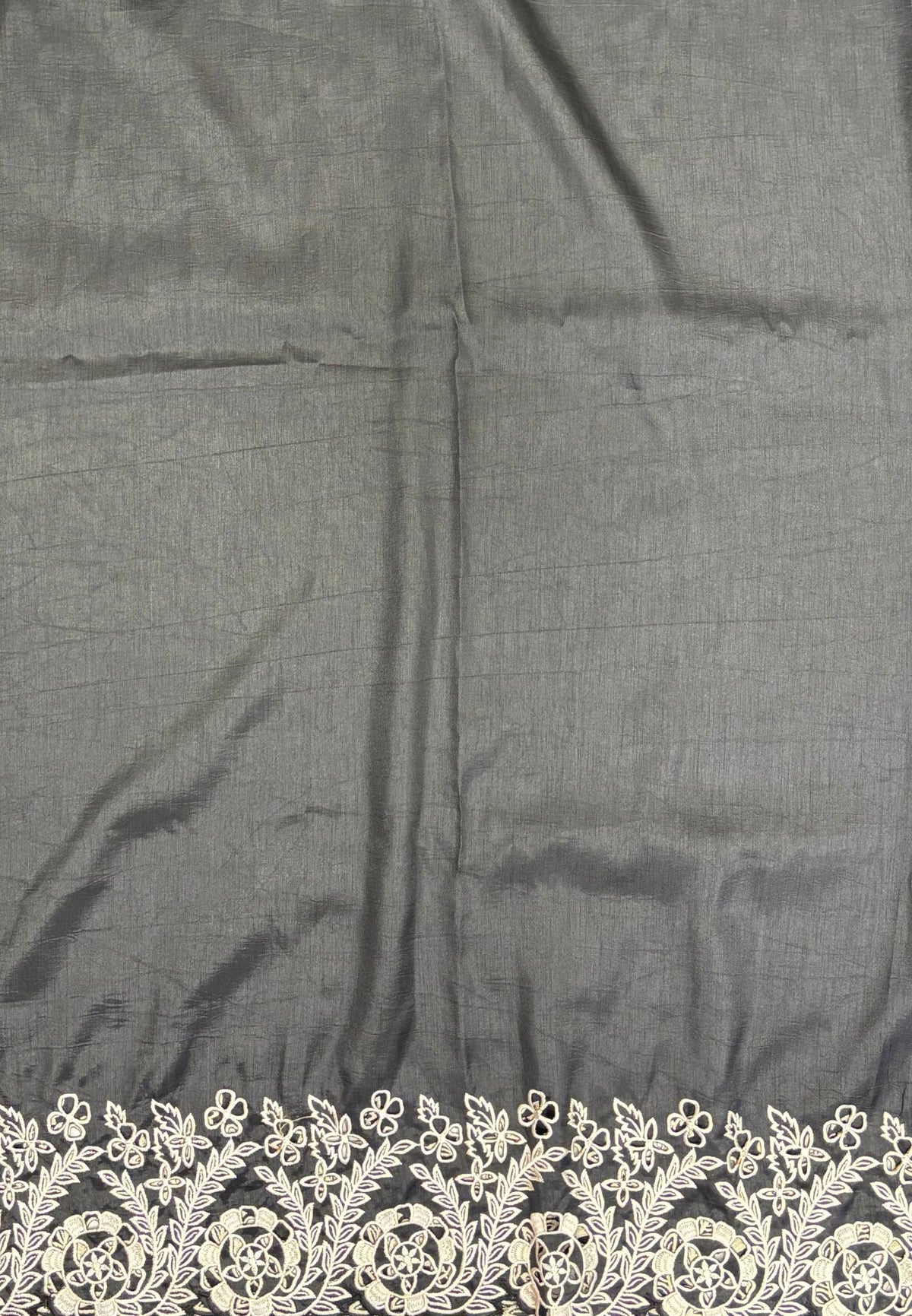 Rsian Silk Saree-Black In Daisy Floral Embroidery Border