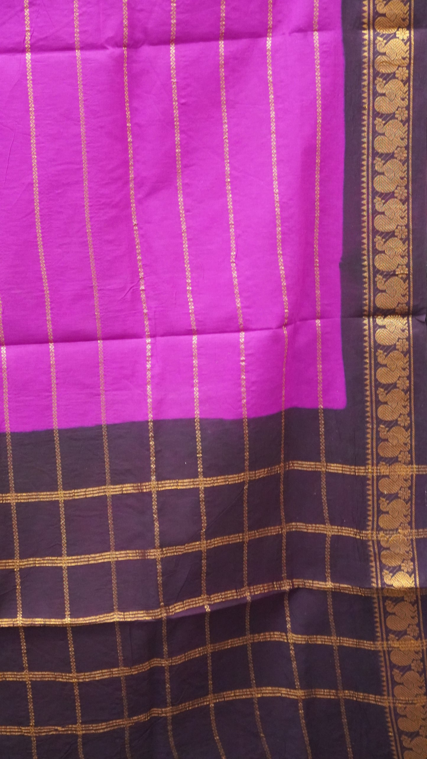 Sungudi Cotton Saree Checks Veldhari-Magenta