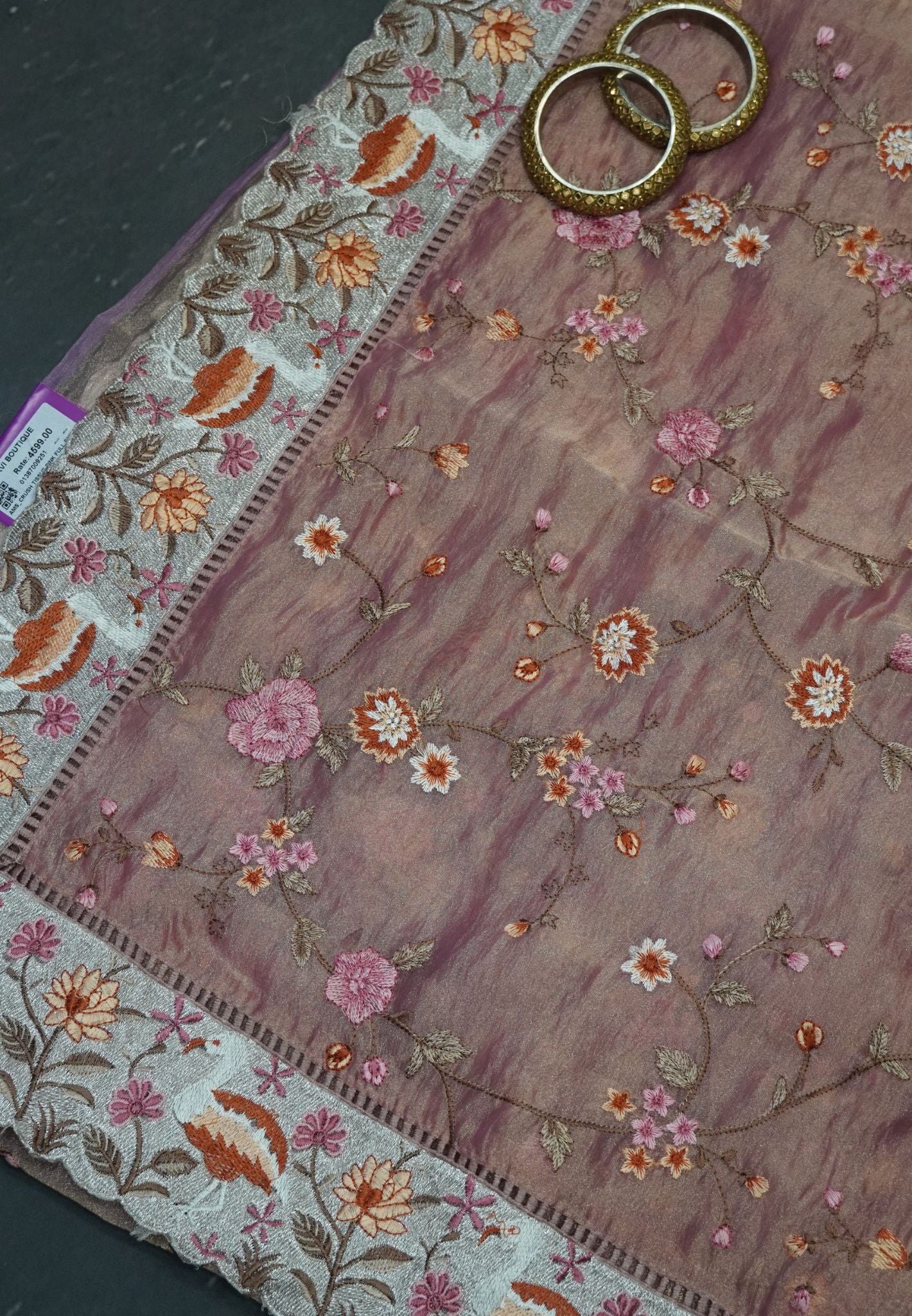 Crush Tissue Saree - Full Embryoid Pink
