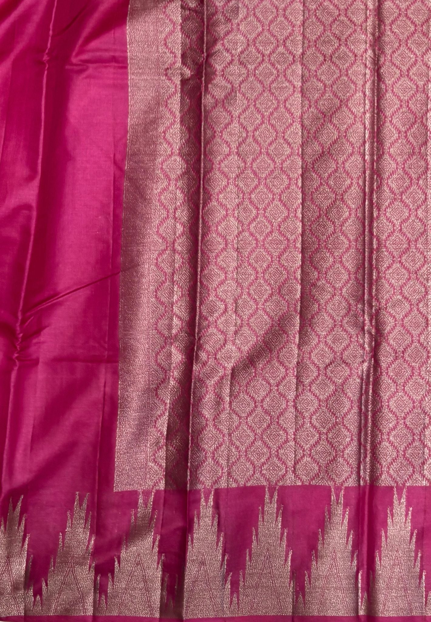 Pure Tussar Saree-Magenta In Tazhalampoo Zari Border