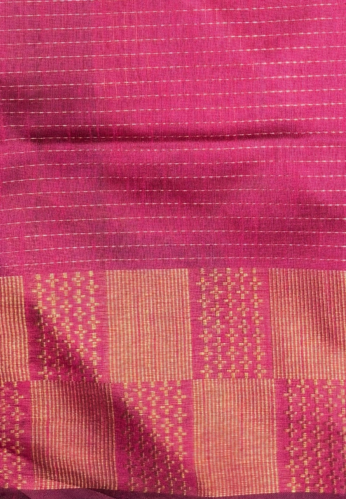 Semi Raw Silk Saree-Bottle Green In Checkered Zari With Contrast Border