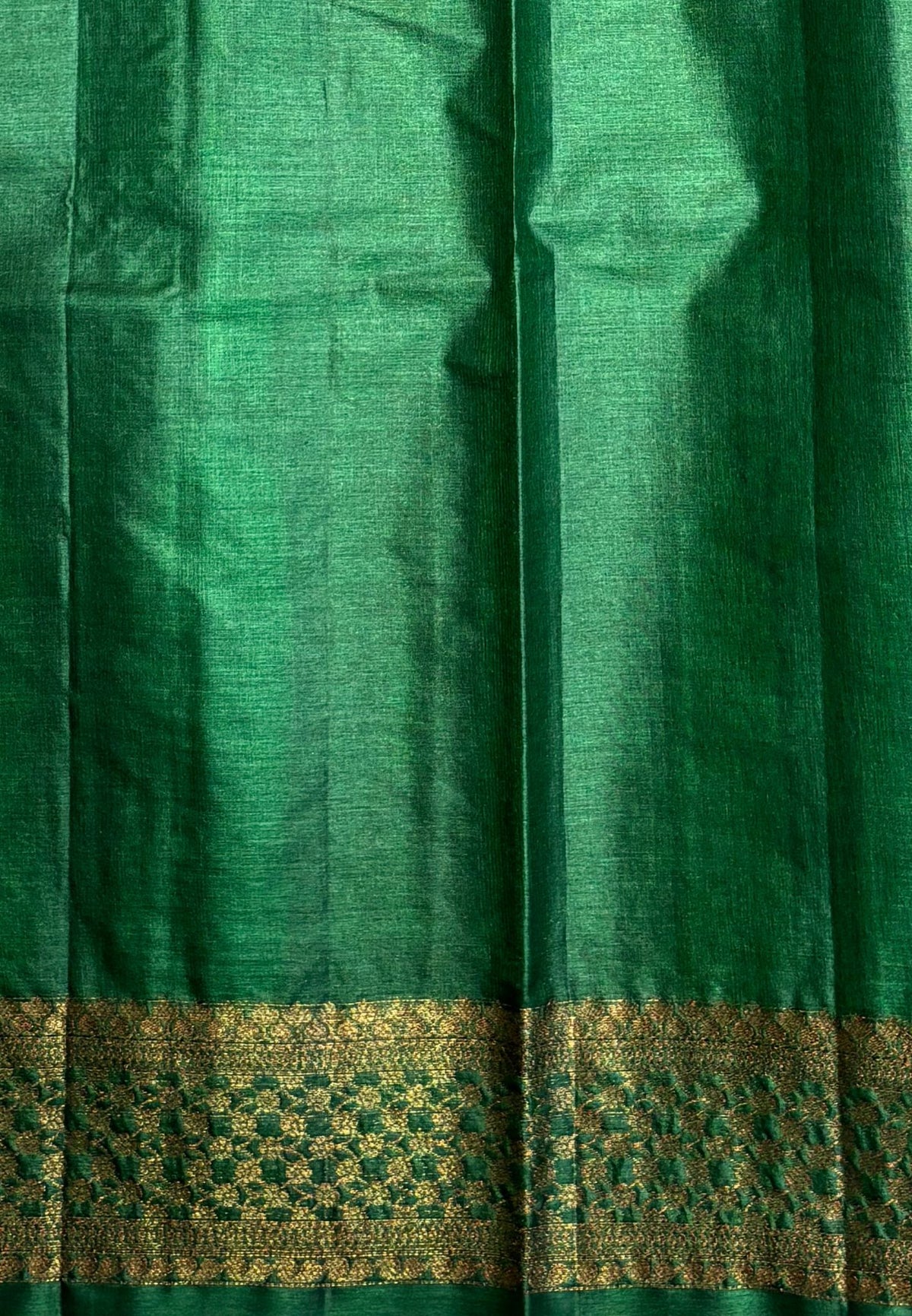 Pure Tussar Saree-Red In Geometric Diamond Zari With Contrast Border