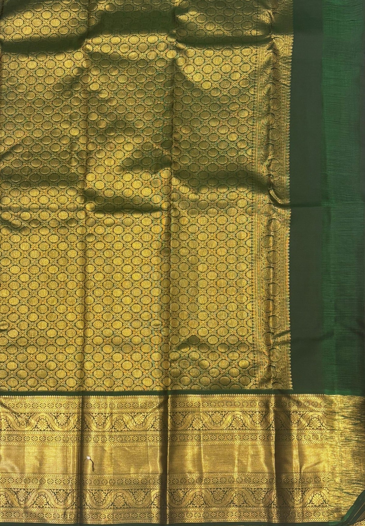 Pure Kanchipuram Silk Saree-Traditional Magenta Pink with Contrast Border