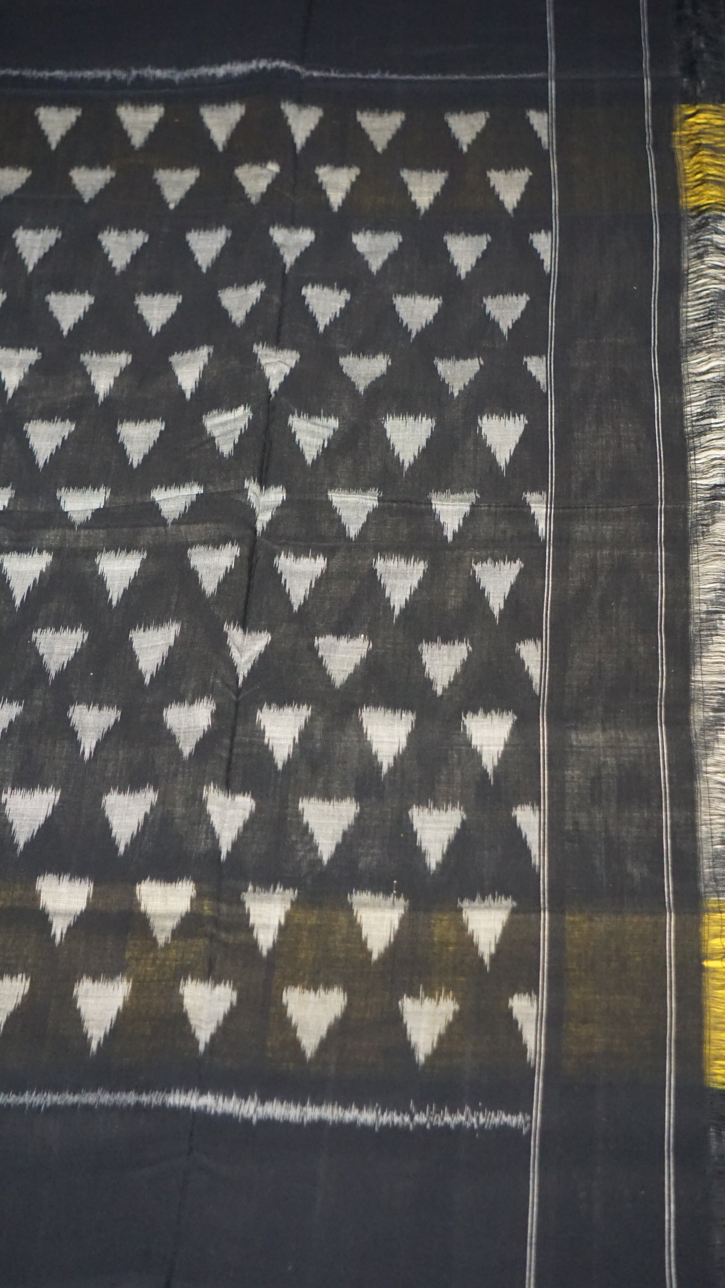 Pochampally Cotton double Ikkat Saree White - Grey