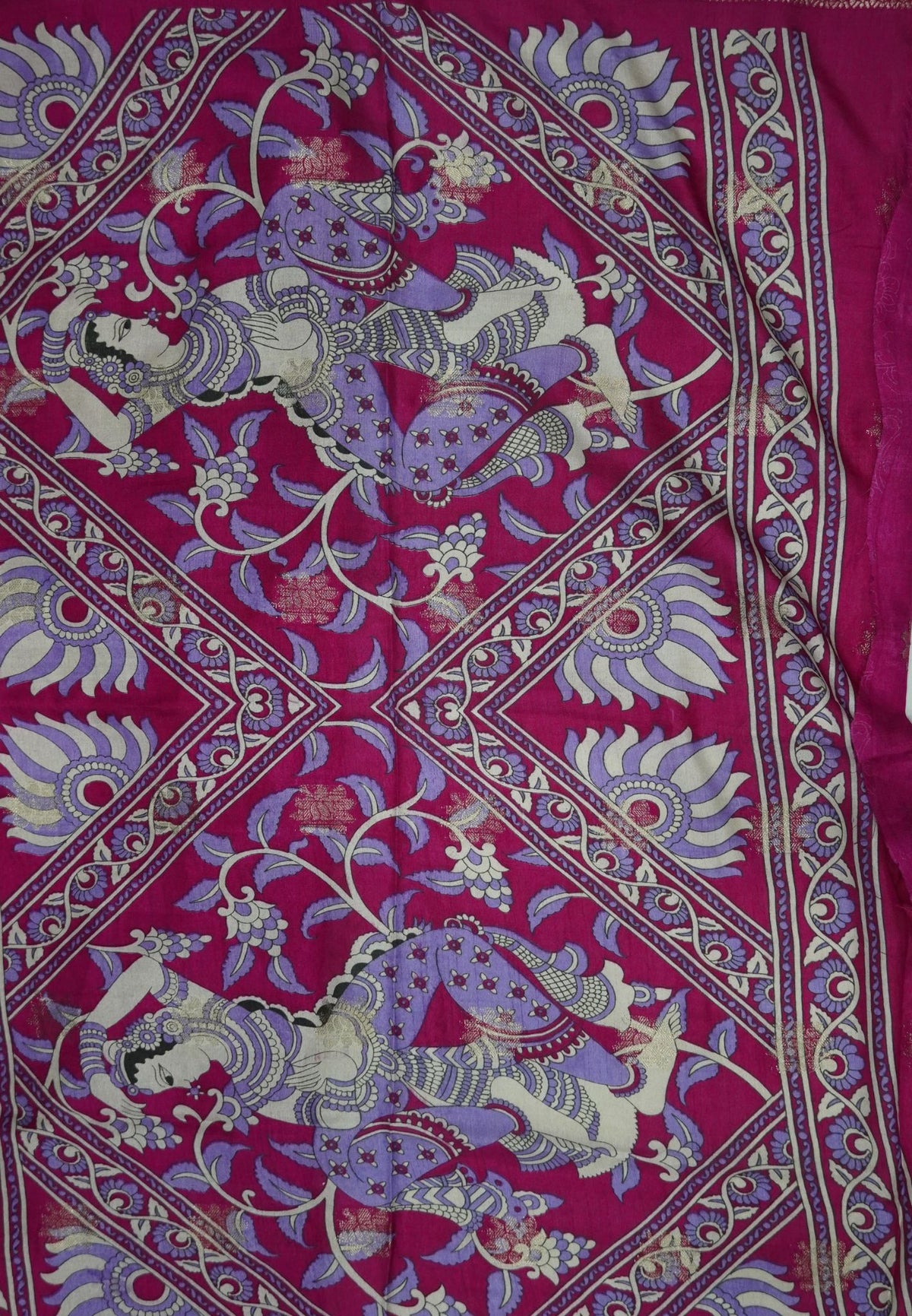 Dola Saree with Checks and Contrast Border- Lavender - Magenta
