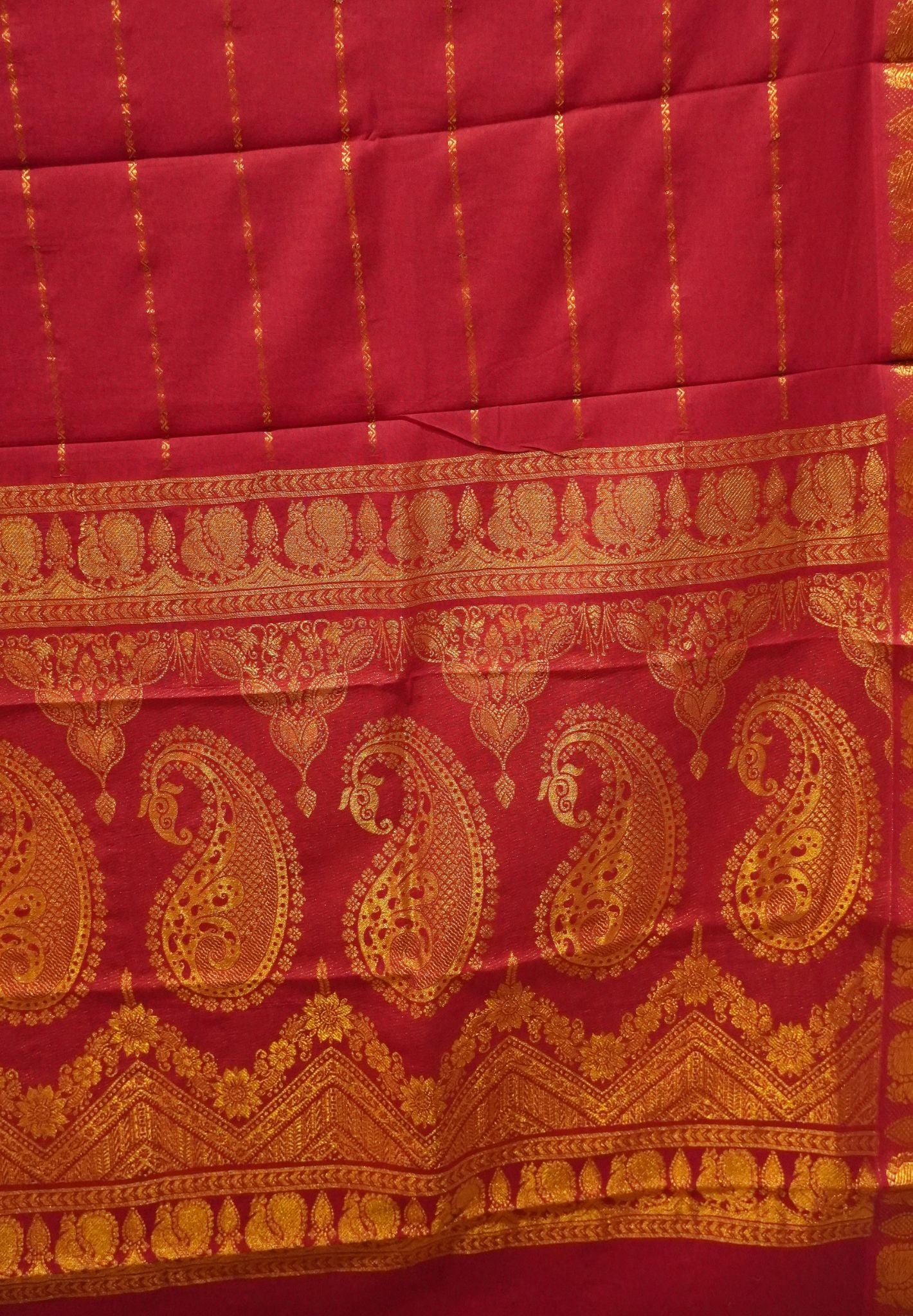 Sungudi Cotton Saree-Red with Veldhari Pattern & Rich Pallu