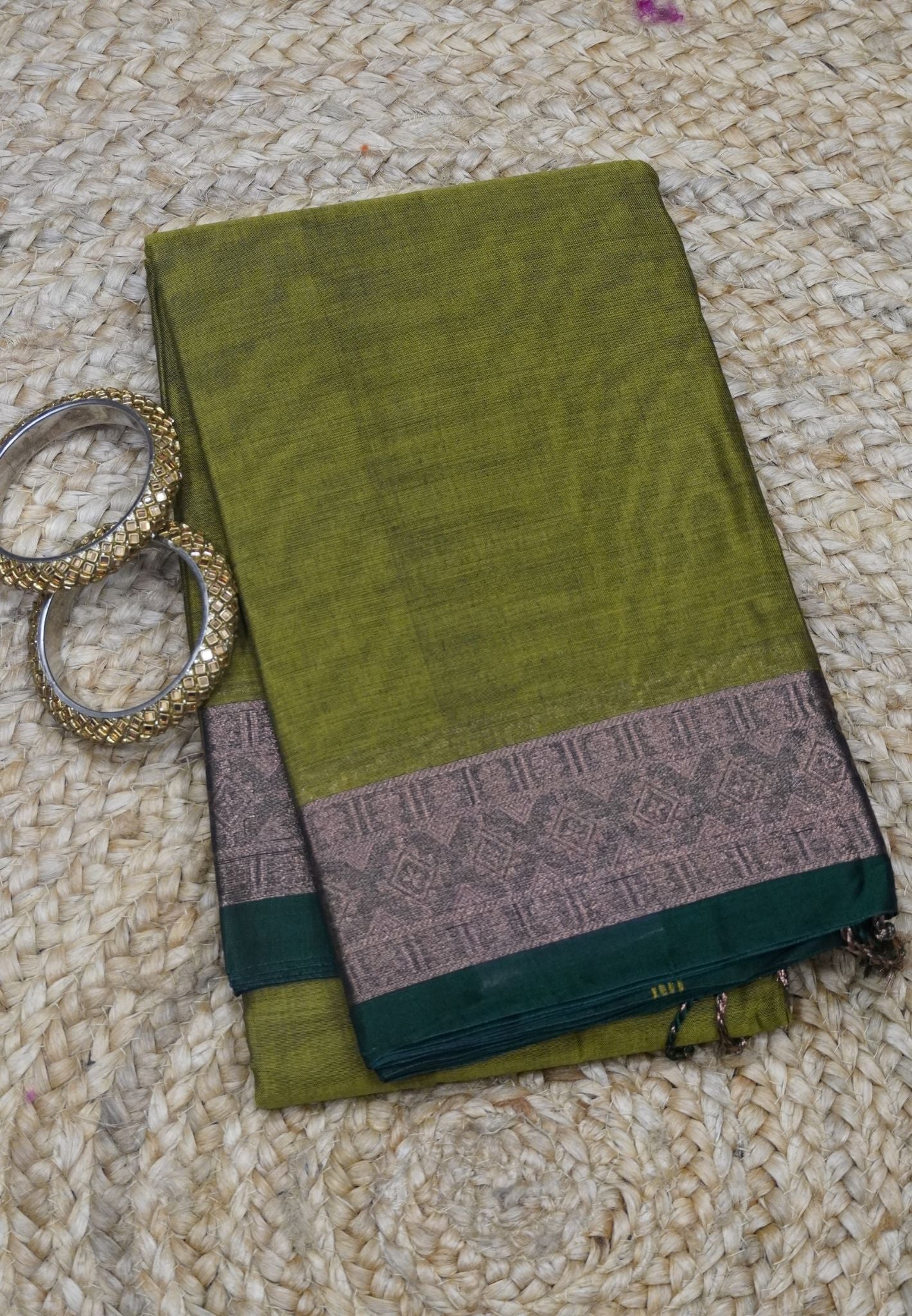Dakka Cotton Saree - Light Sage Green