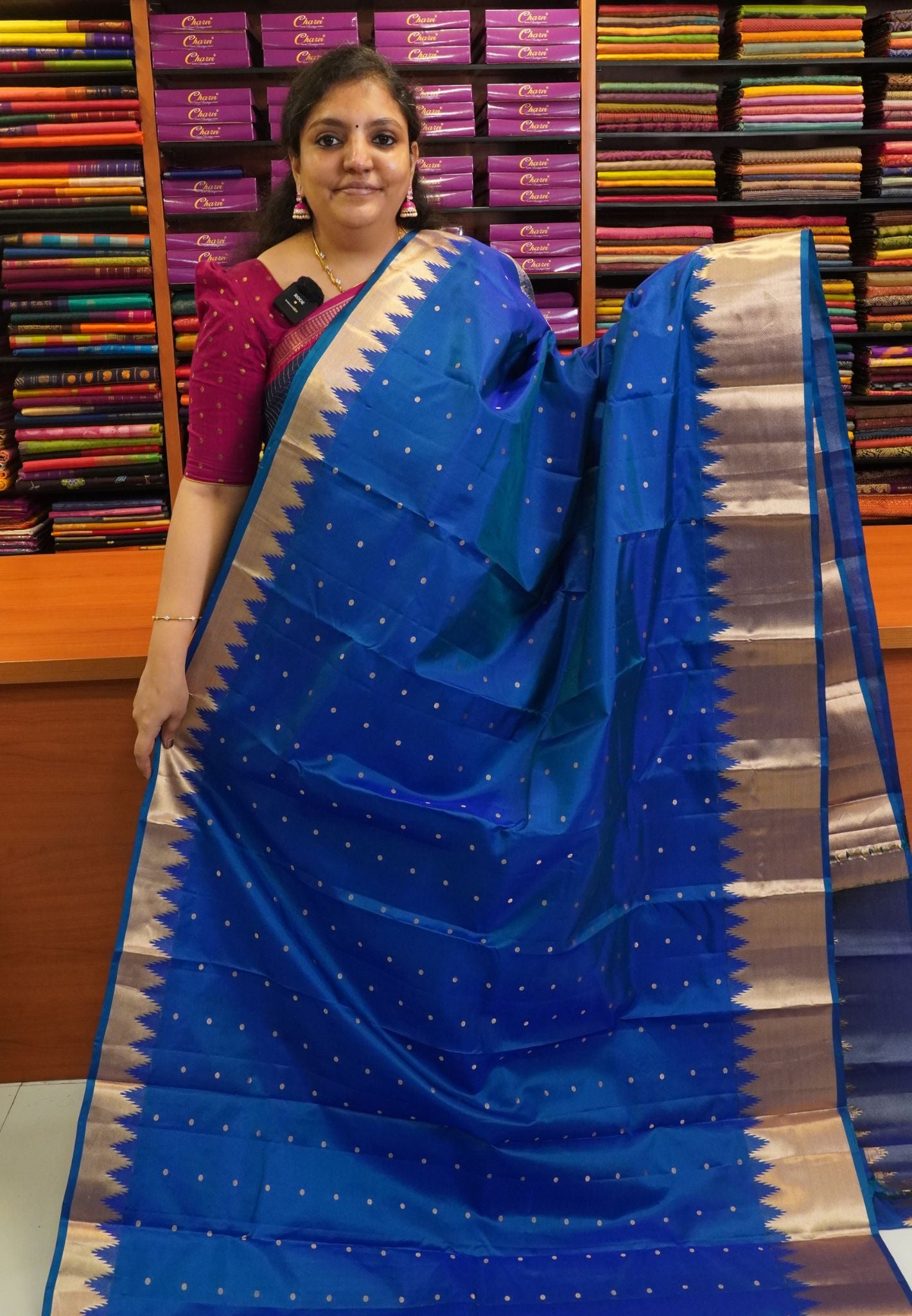 Pure Kanchipuram Silk Saree - Tower Border Peacock Blue