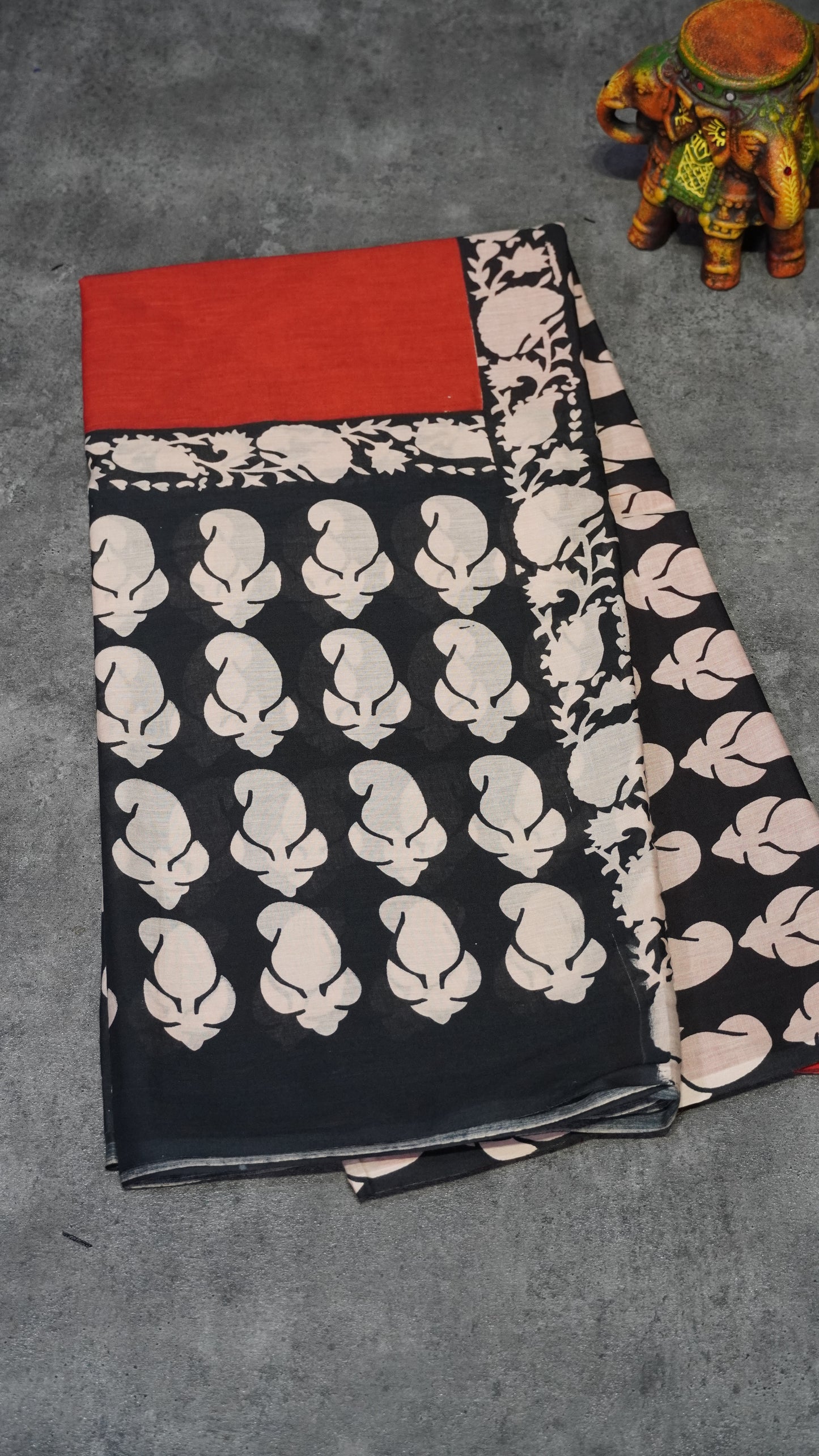 Mul Mul Cotton Saree Black