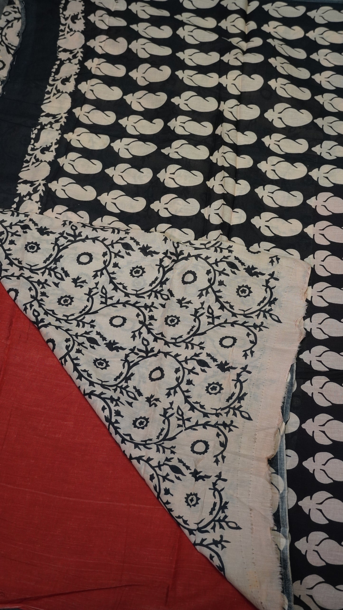 Mul Mul Cotton Saree Black