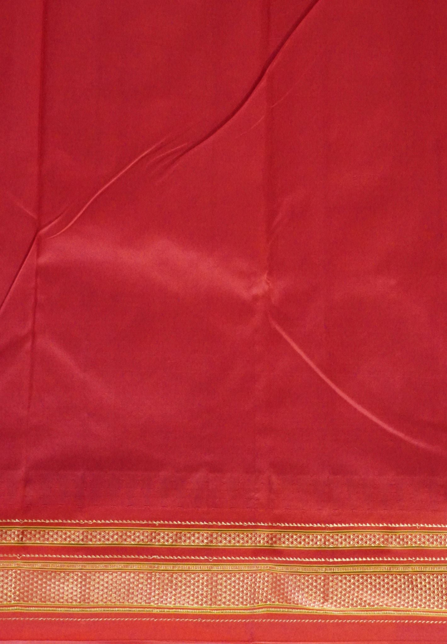 Pure Kanchipuram Silk Saree-Wine with Contrast Red Border