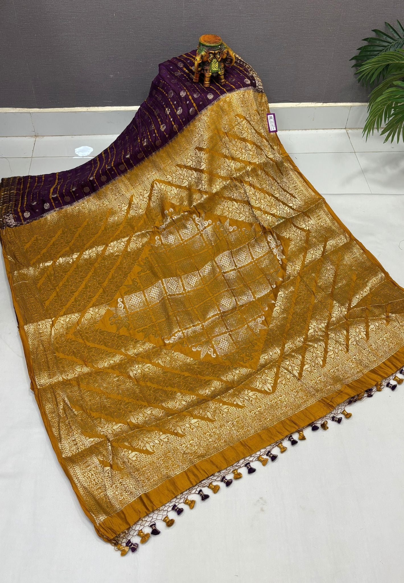 Pure Banarasi Kaddi Georgette Saree-Purple In Jaal Zari Floral Border