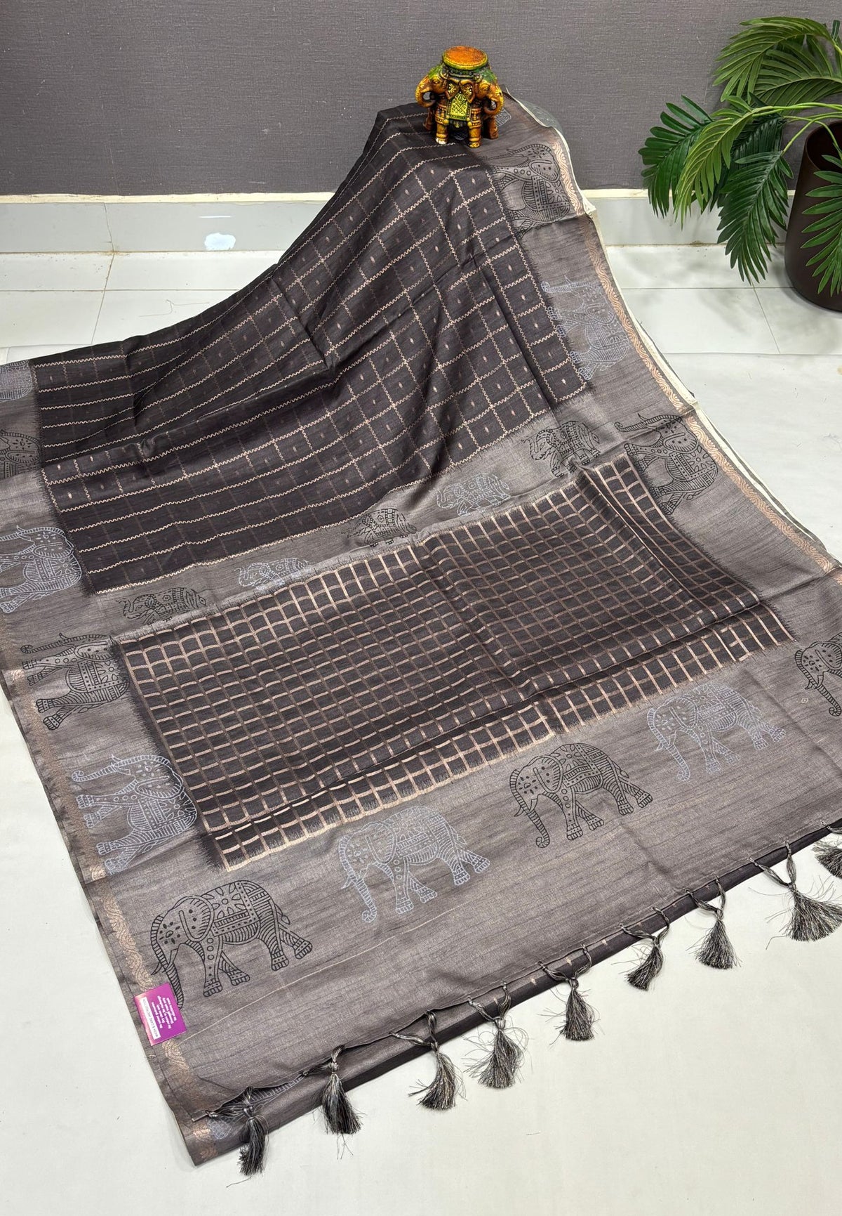 Semi Tussar Saree-Grey in Traditional Elephant Motif Zari Border