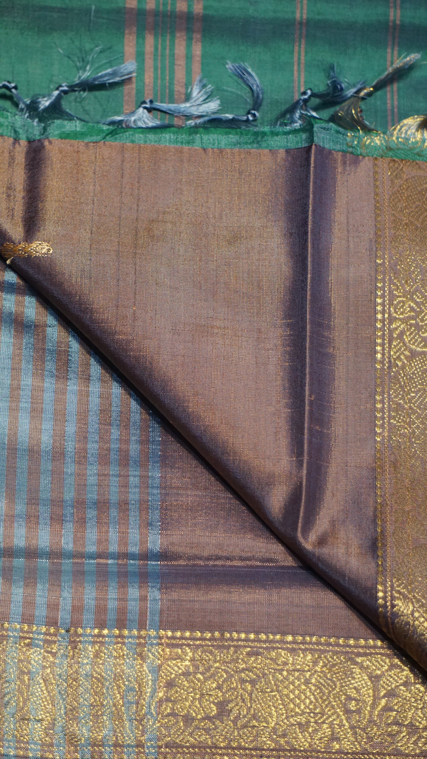 Vazhai Naaru Pattu Saree Small Border Chocolate Brown to Green