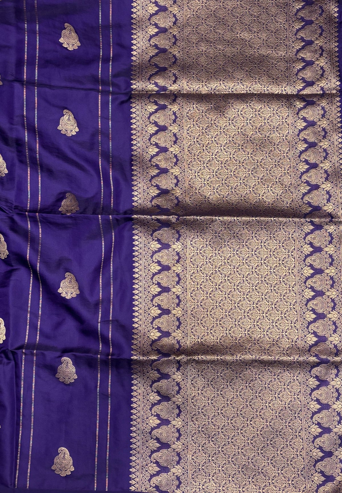 Gaji Silk Saree-Violet in Paisley Jhumka Zari Border