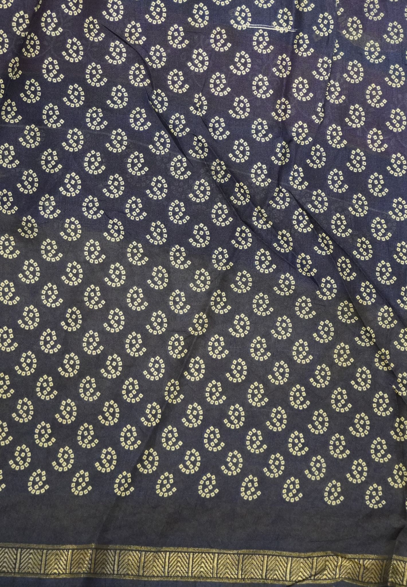 Dola Saree-Navy Blue in Kolam patteran with Small Border
