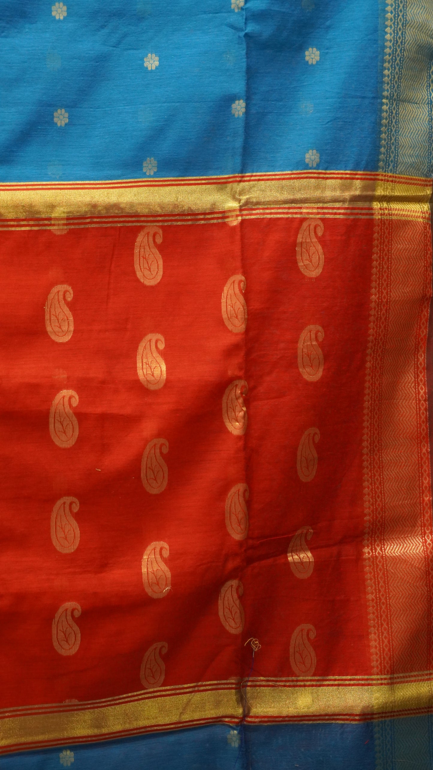 Maheswari Cotton Saree Flower Butta-Blue