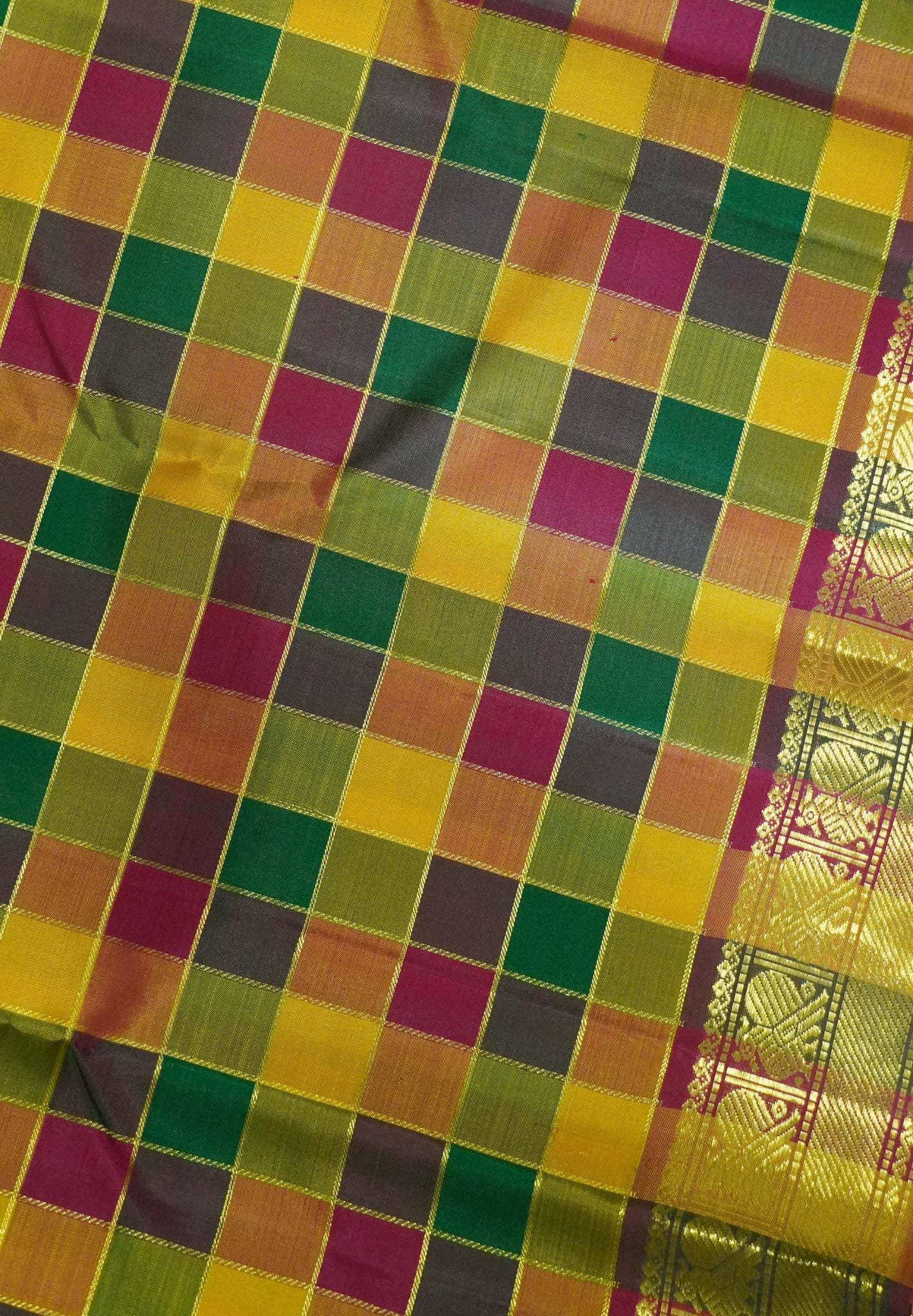 Pure Kanchipuram Silk Saree - Palum Pazham kattam