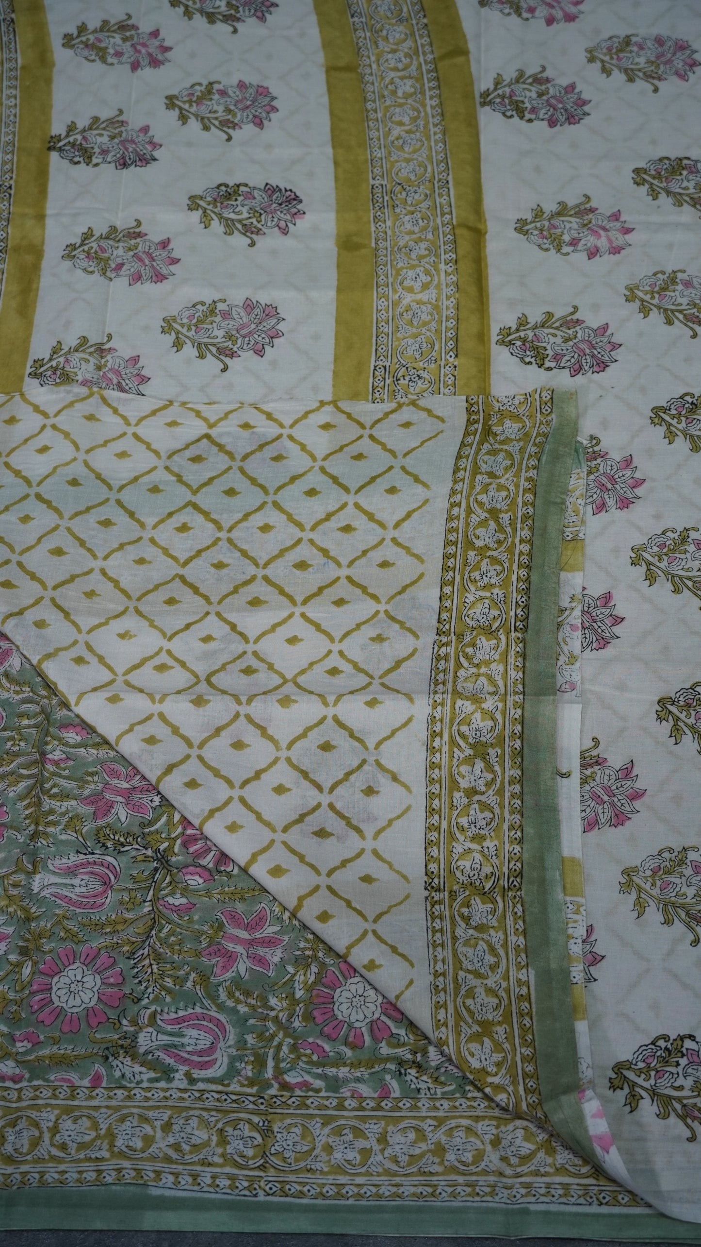 Mul Mul Cotton Saree Floral