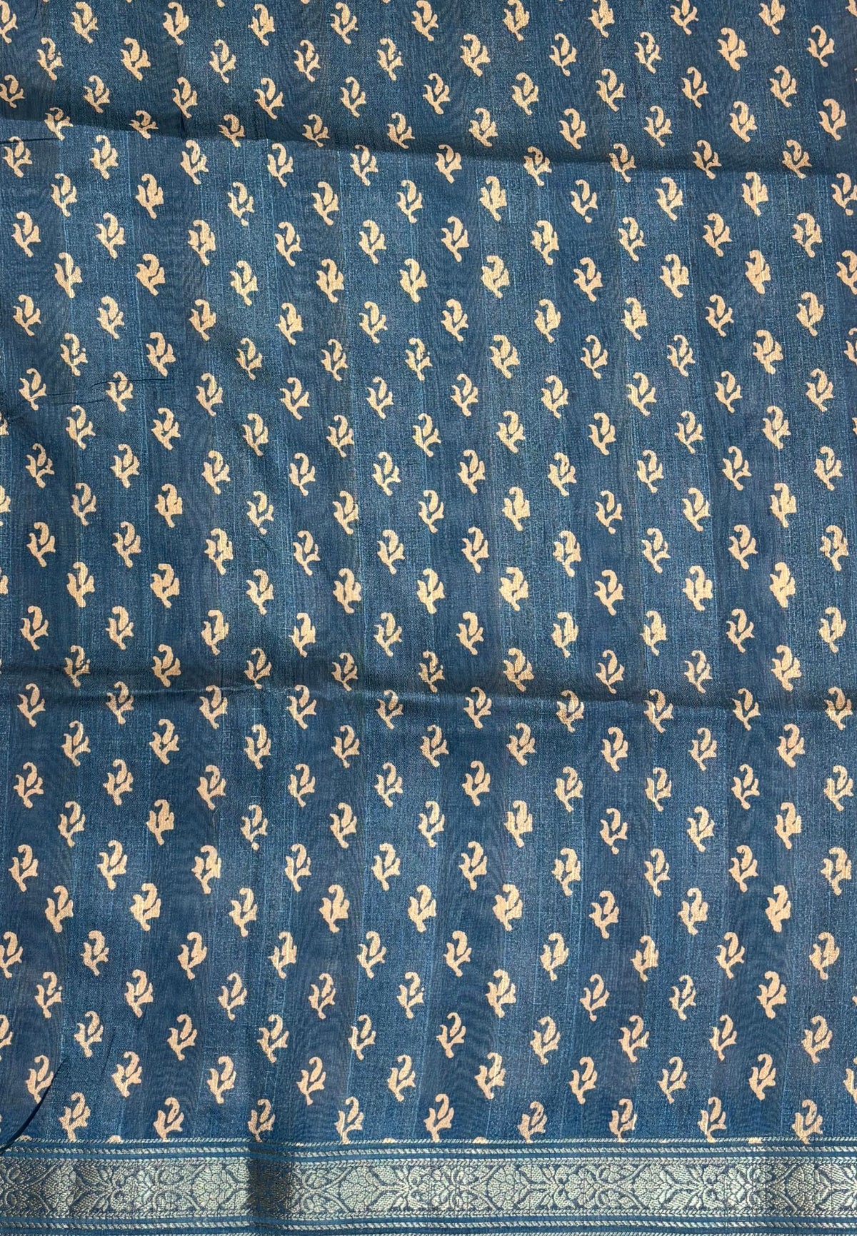 Matka Tussar saree-Olive Green in Checked Pattern with Temple Zari Border