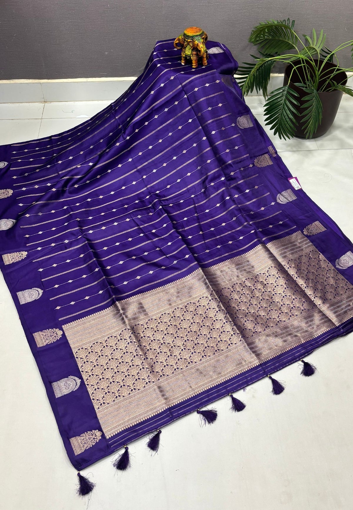 Gaji Silk Saree-Violet with Jumka Zari Butta