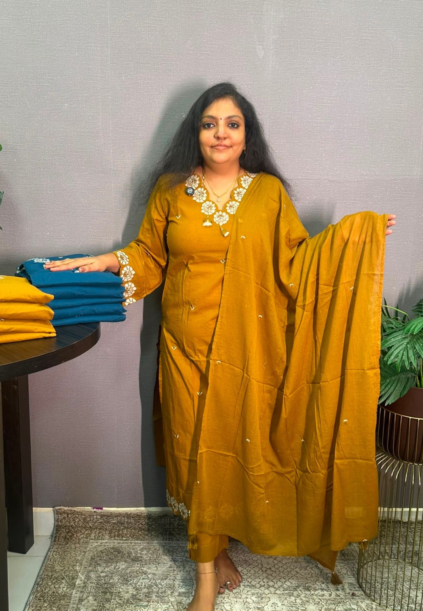 3pcs Salwar Suit-Floral Embroidery