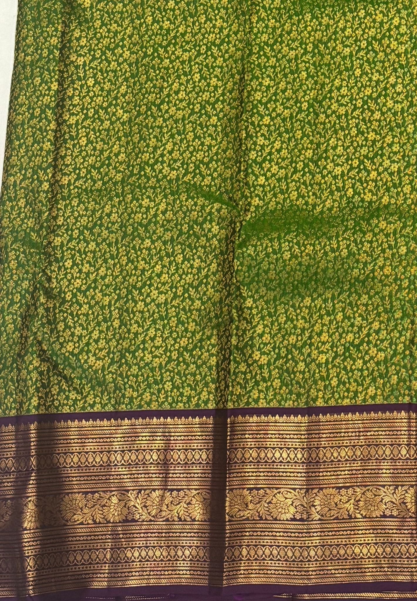 Pure Kanchipuram Silk Saree-Green with Contrast Border