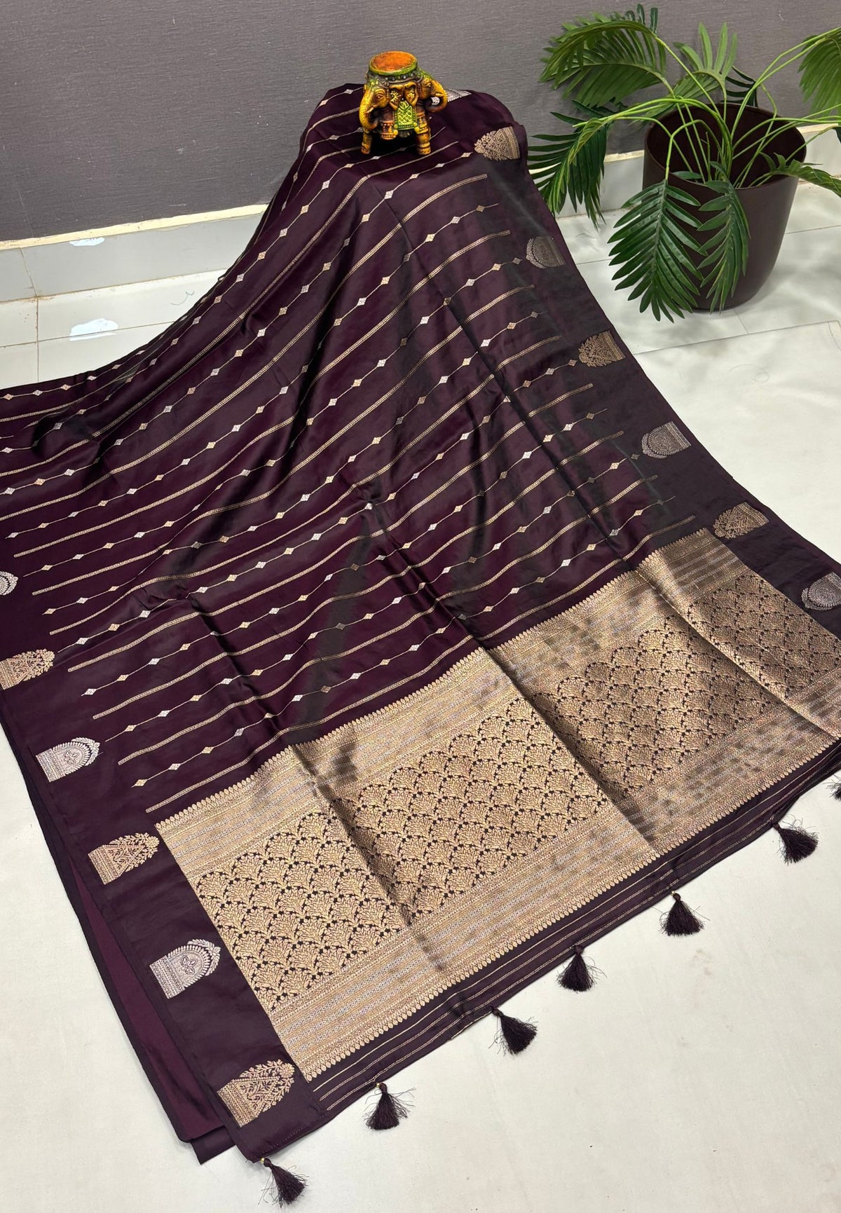 Gaji Silk Saree-Dark Wine with Jumka Zari Butta