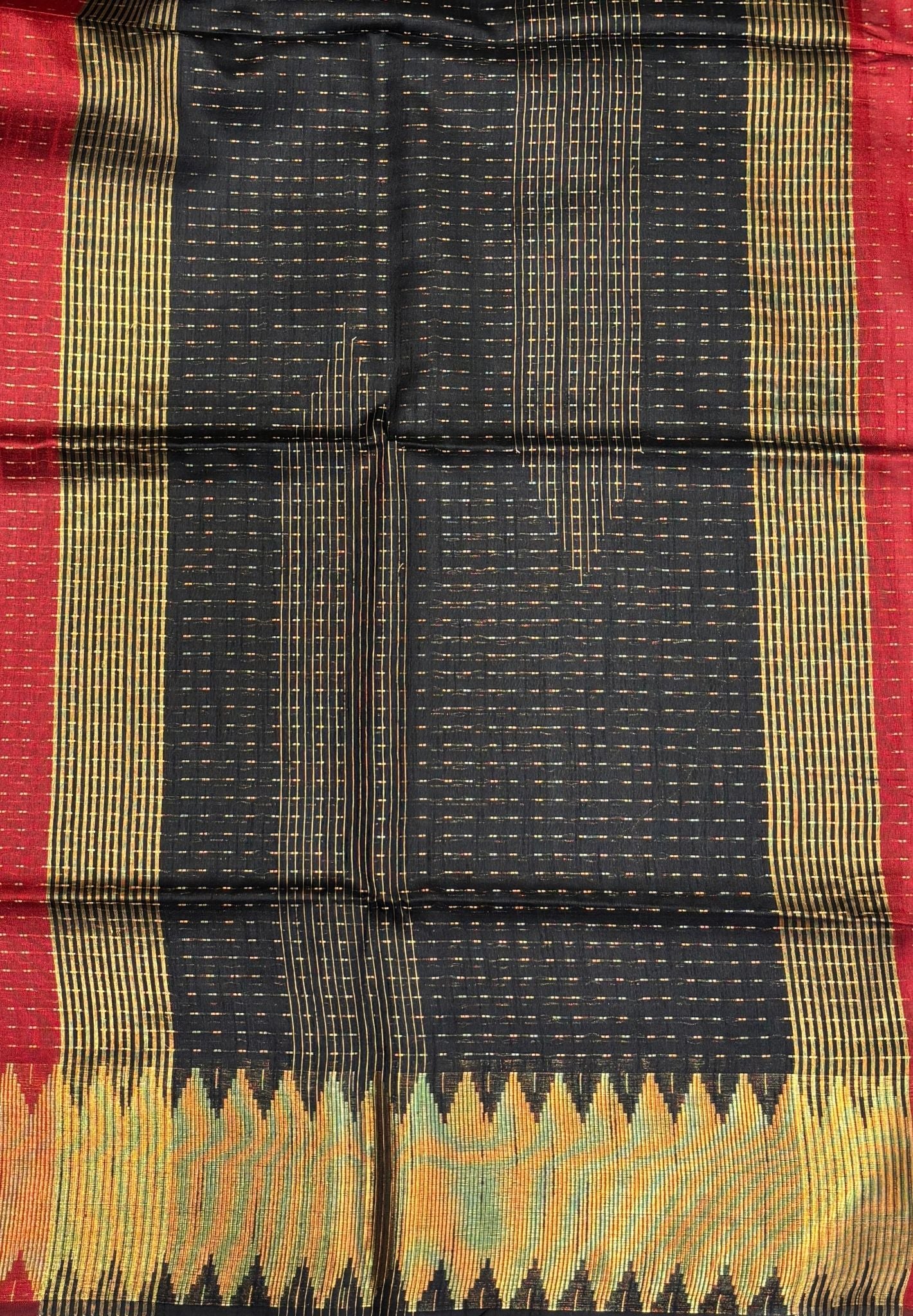Semi Raw Silk Saree-Maroon In Zigzag Zari With Contrast Border