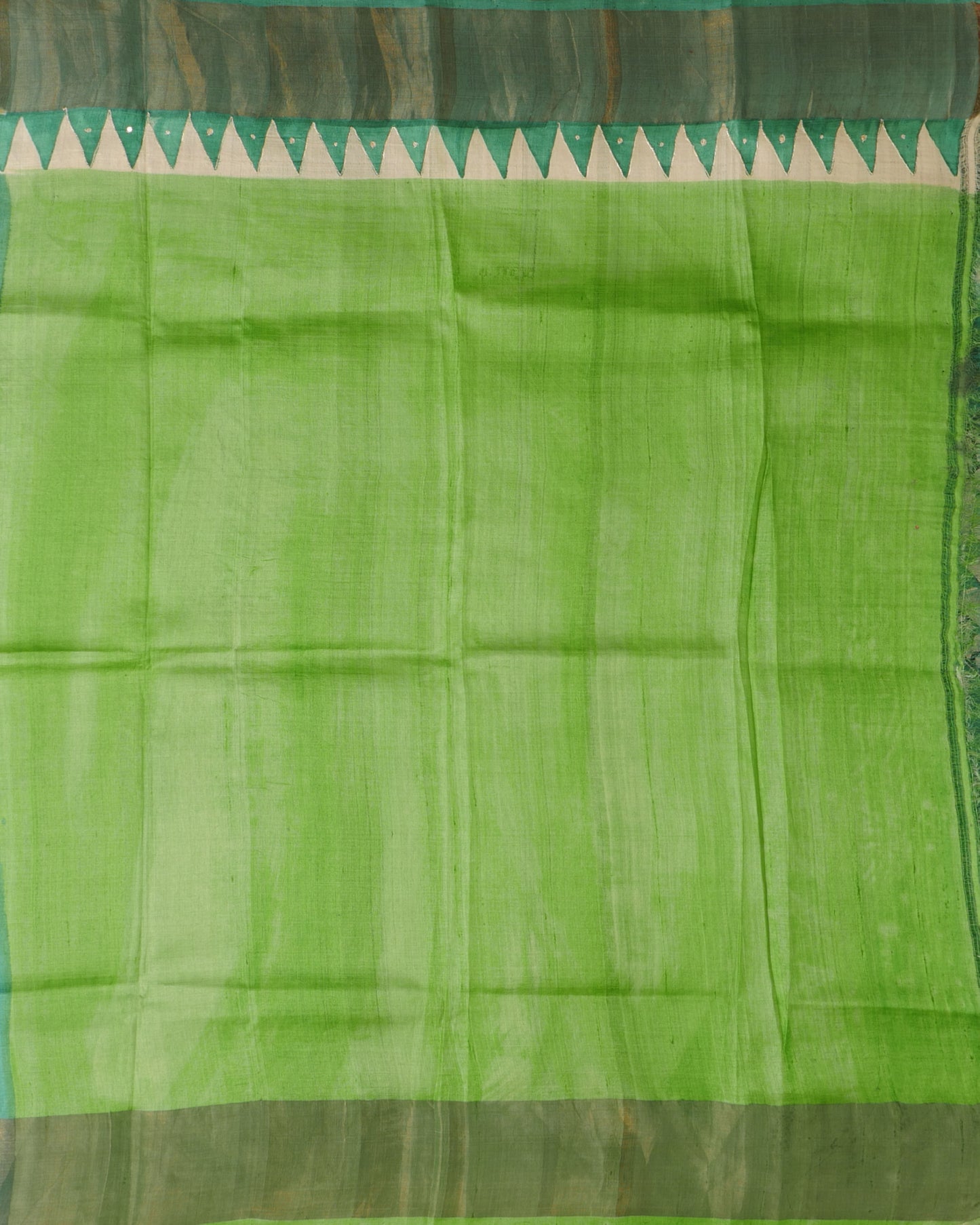 Pure Green Tussar Geomentrical Pattern With Kutch Work and Self Pallu with Tissue Border