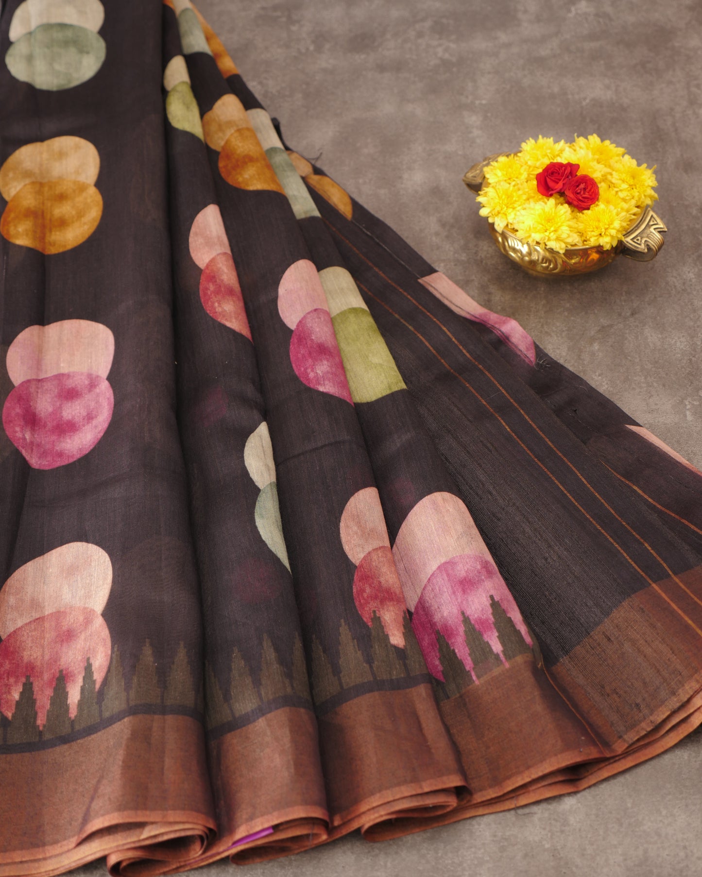 Pure Black Tussar Round Design & Self Pallu with Tissue temple Border