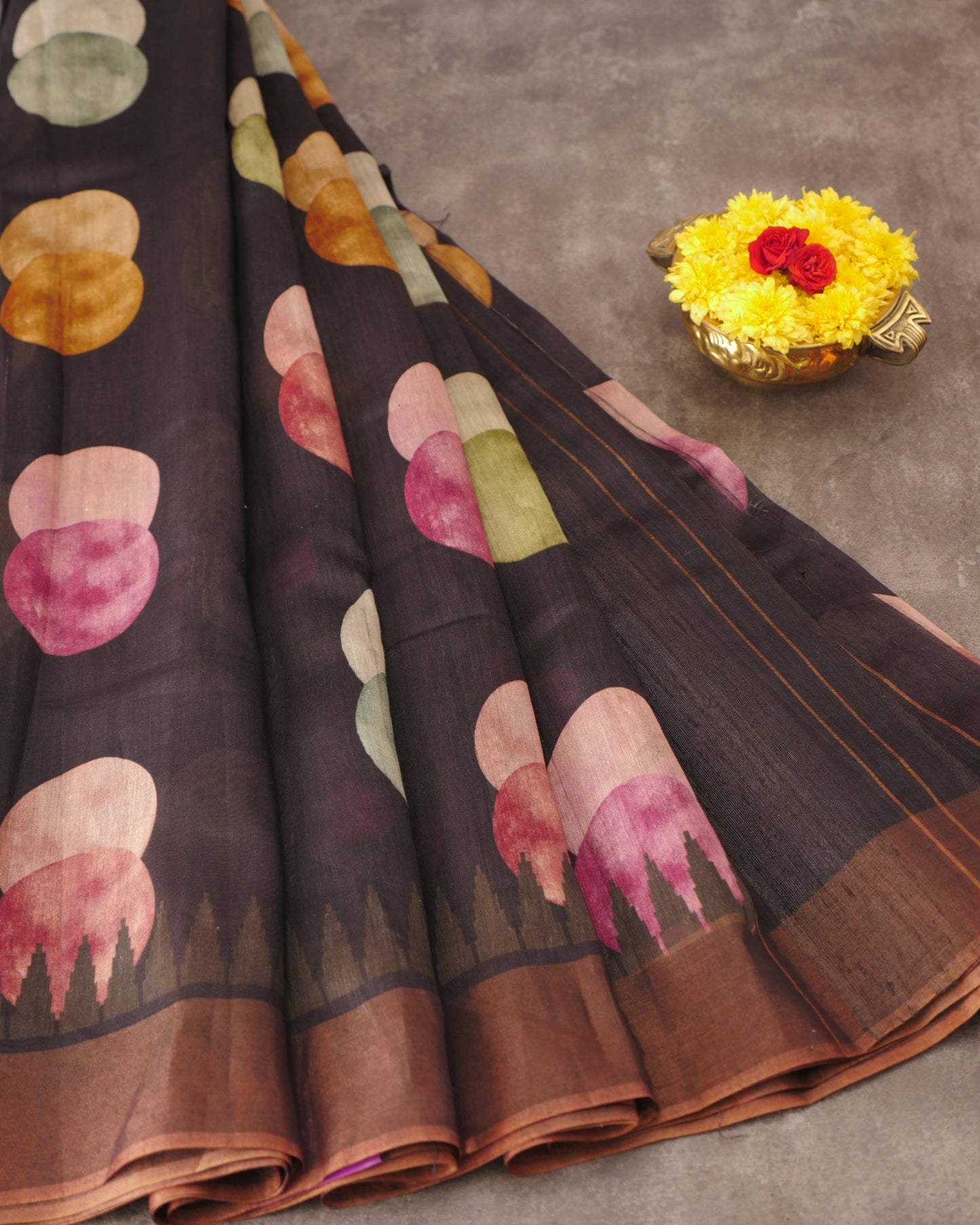 Pure Black Tussar Round Design & Self Pallu with Tissue temple Border