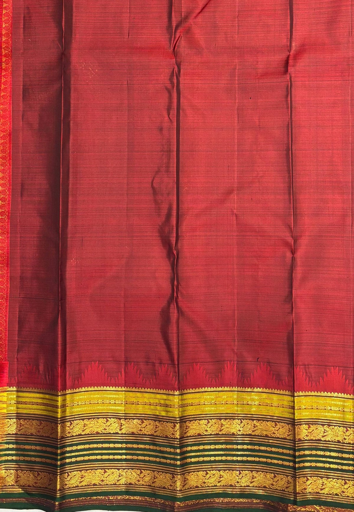 Pure Kanchipuram Silk Saree-Navy Blue In Diamond Jaal Zari Border
