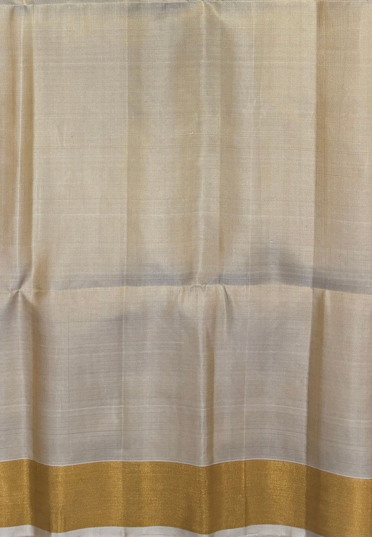 Pure Kanchipuram Silk Saree-Redish Pink In Plain Tissue Zari Border