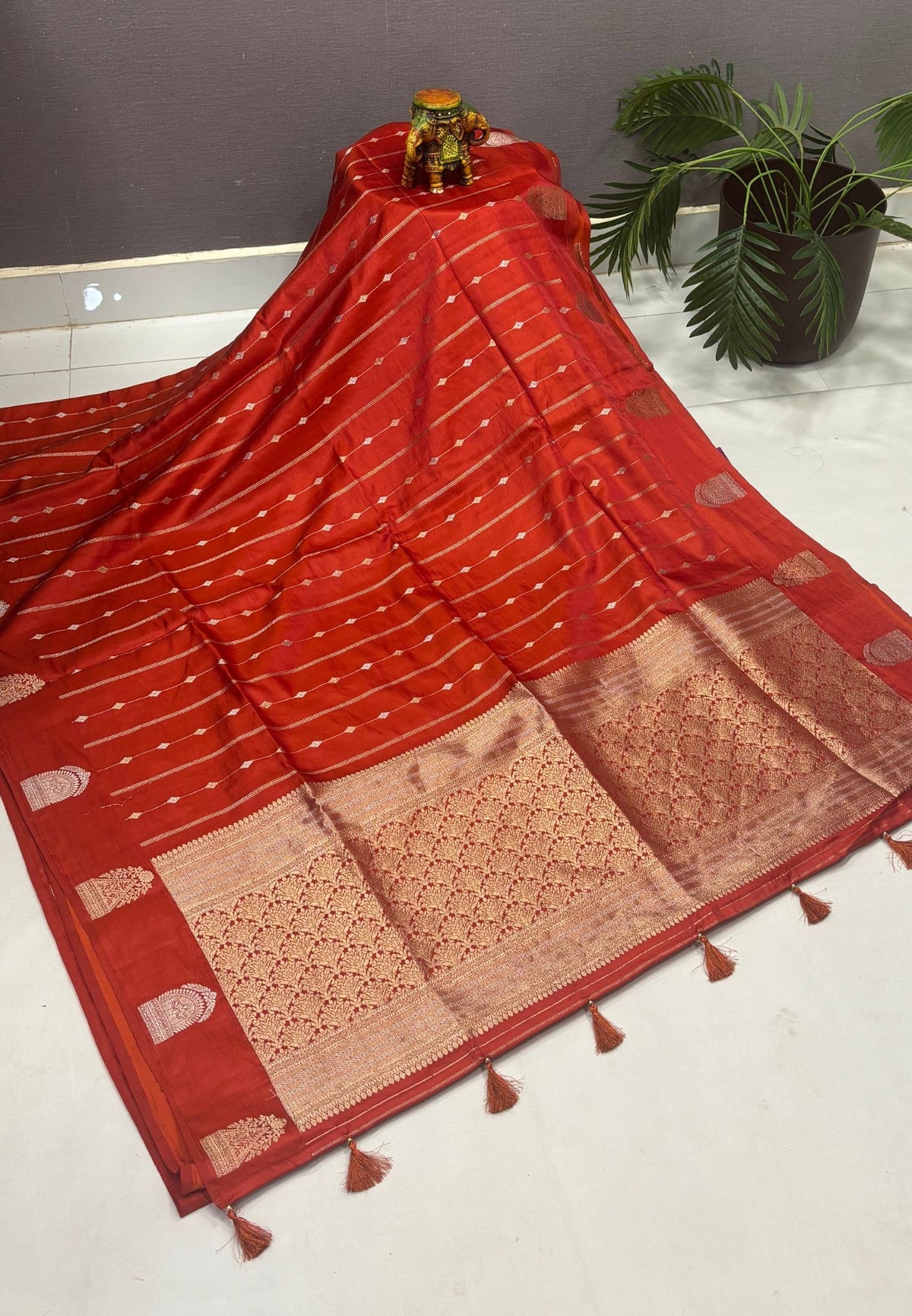 Gaji Silk Saree-Rust Orange with Jumka Zari Butta