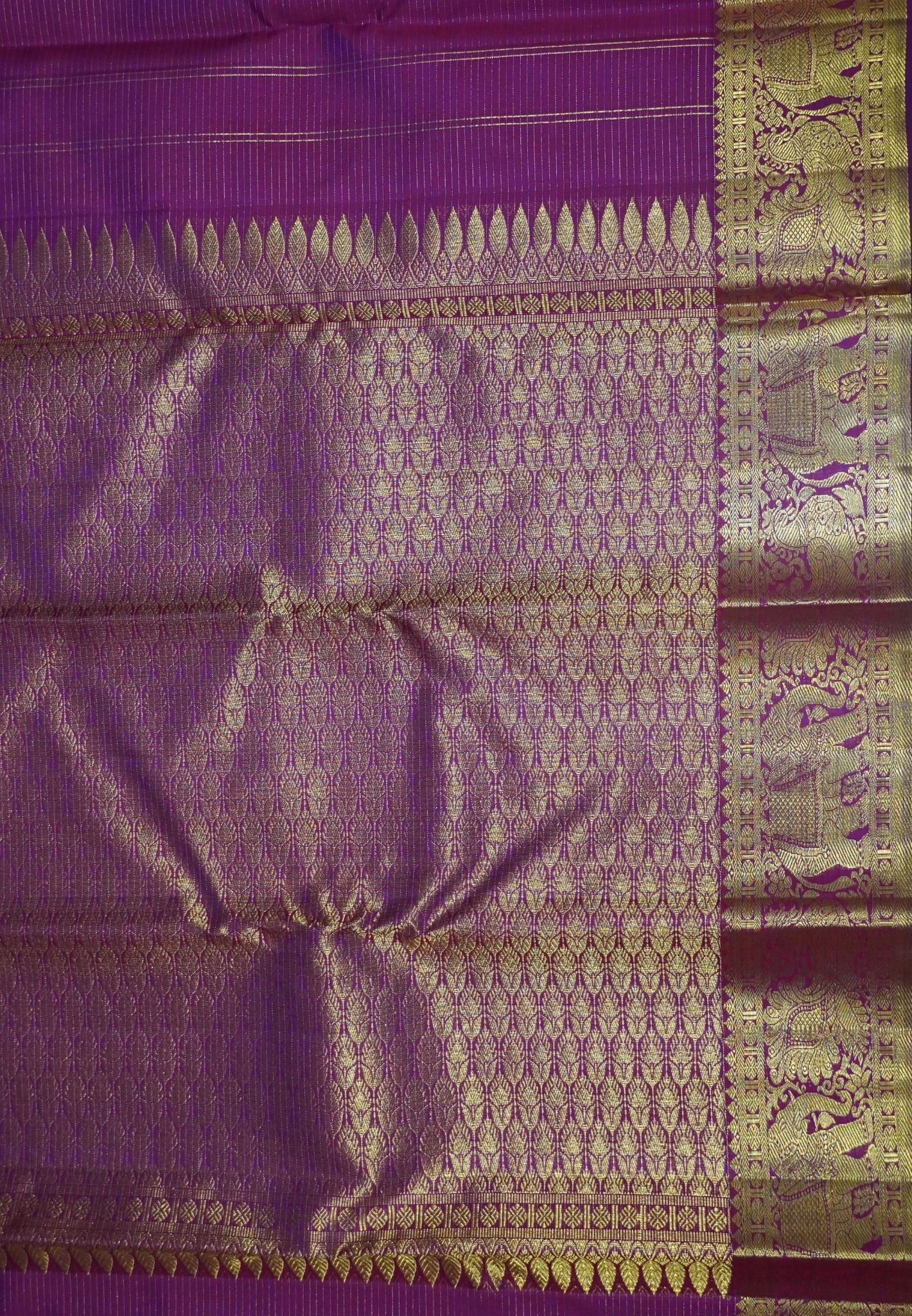 Pure Kanchipuram Silk Saree-Magenta Vairaoosi with Mayil Chakram Butta