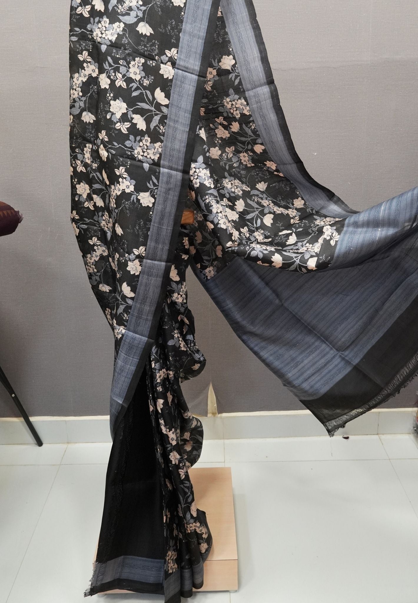 Pure Tussar Saree-Black in Floral Pattern