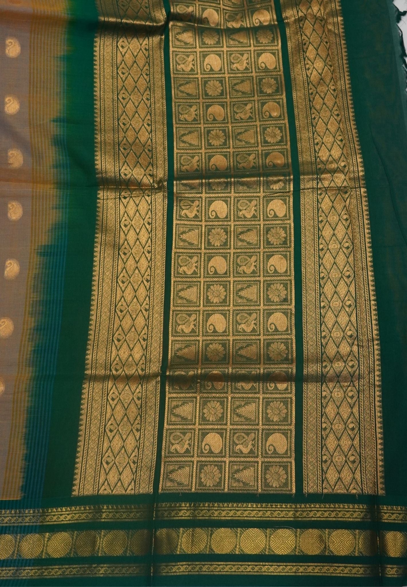 Rich Kanchi Cotton Saree-Beige with Contrast Border