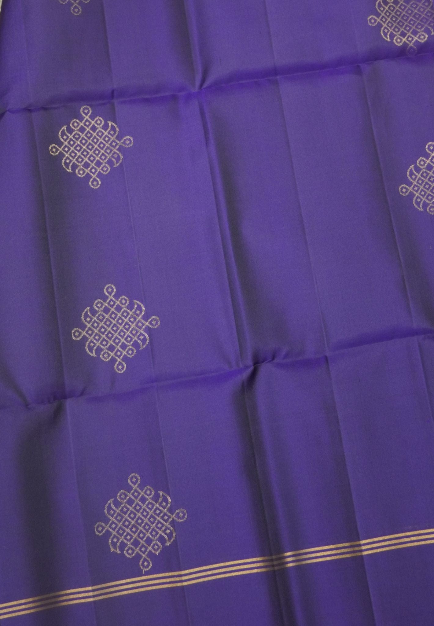 Pure Soft Silk-Dark Purple with Kolam Zari Butta