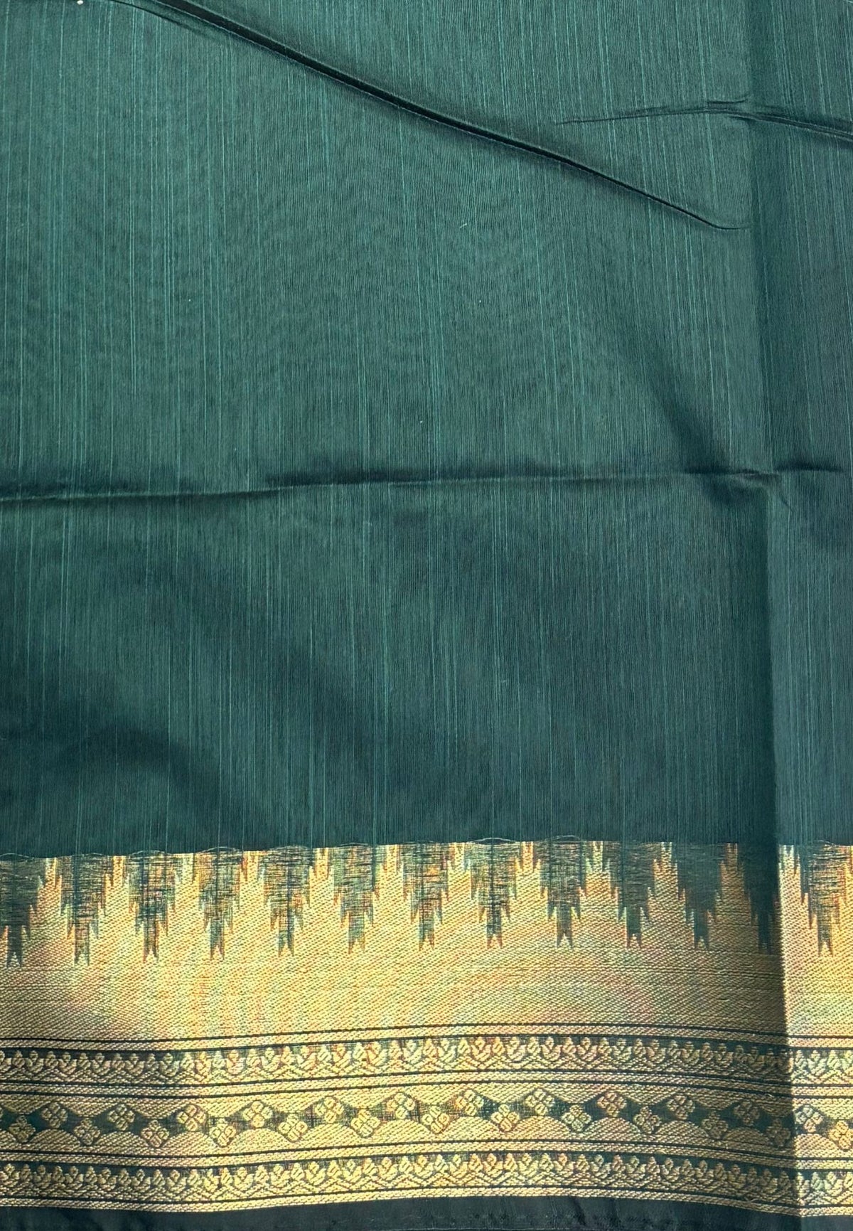 Handloom Silk Cotton Saree-Bottle Green in Temple Tower Zari Border
