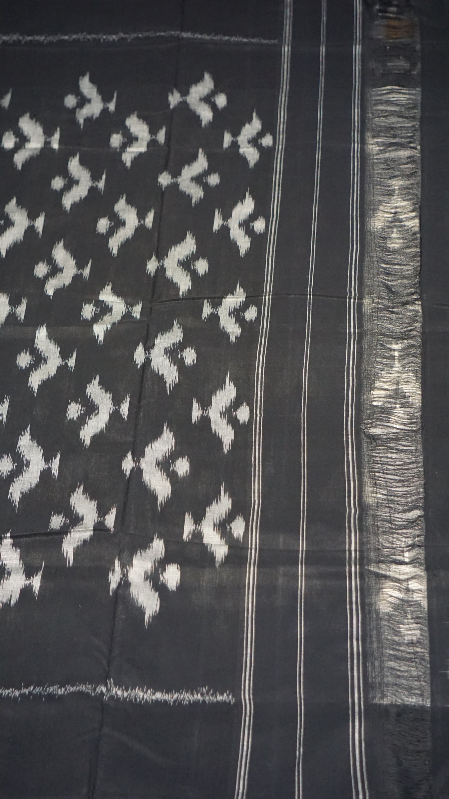 Pochampally Cotton double Ikkat Saree Grey - White