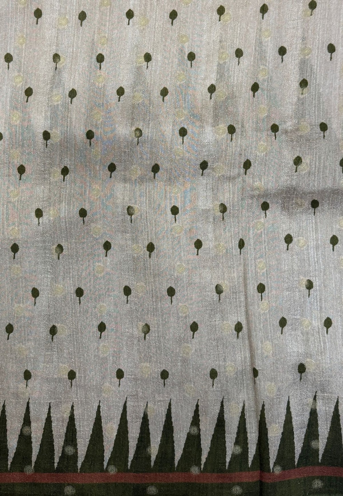 Soft Tussar Saree-Beige-Olive Green In Zigzag Temple Inspired Border