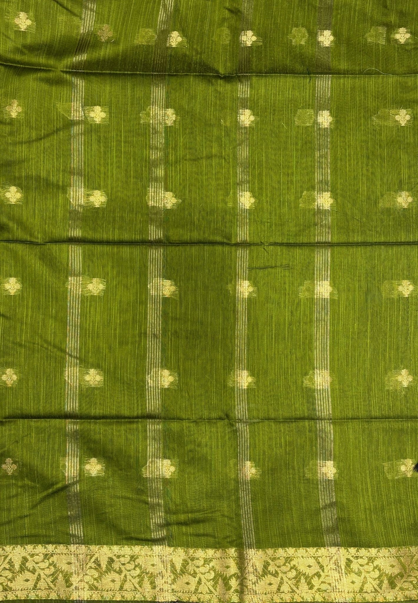 Handloom Silk Cotton Saree-Olive Green In Floral Butta Brocade Border