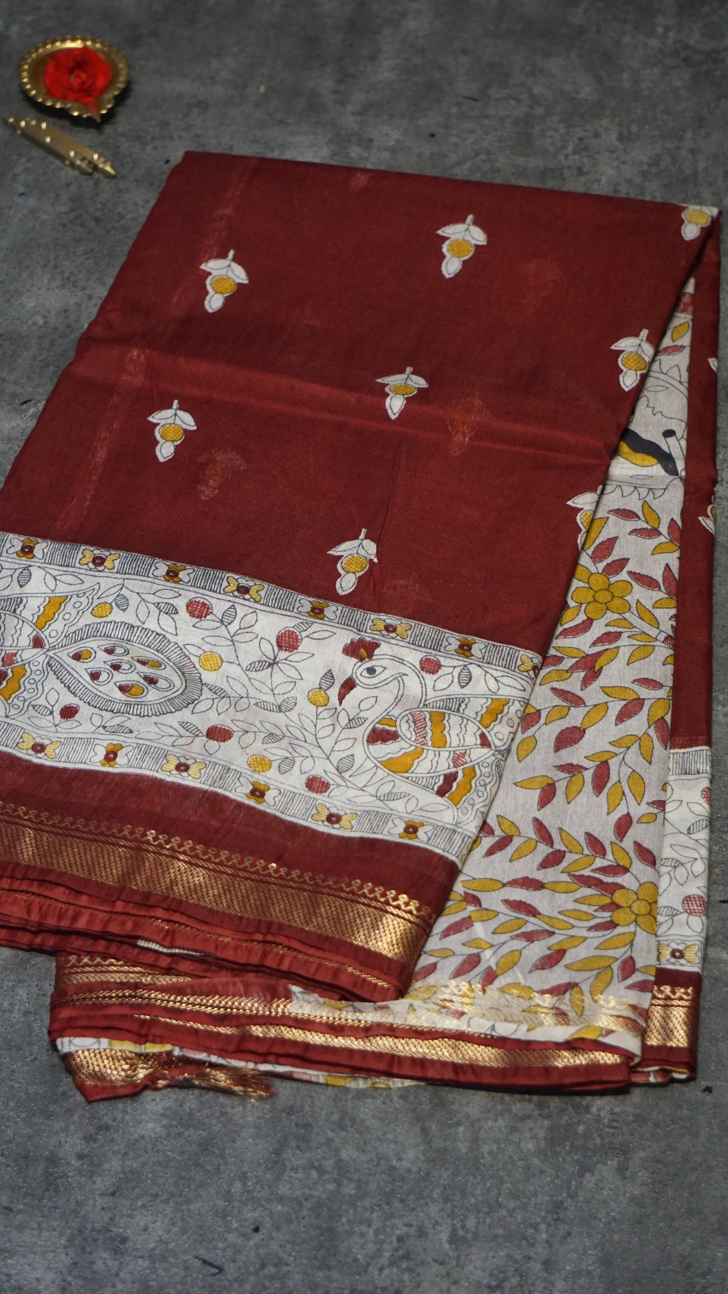 Semi Linen Maroon Saree With Madhubani Print