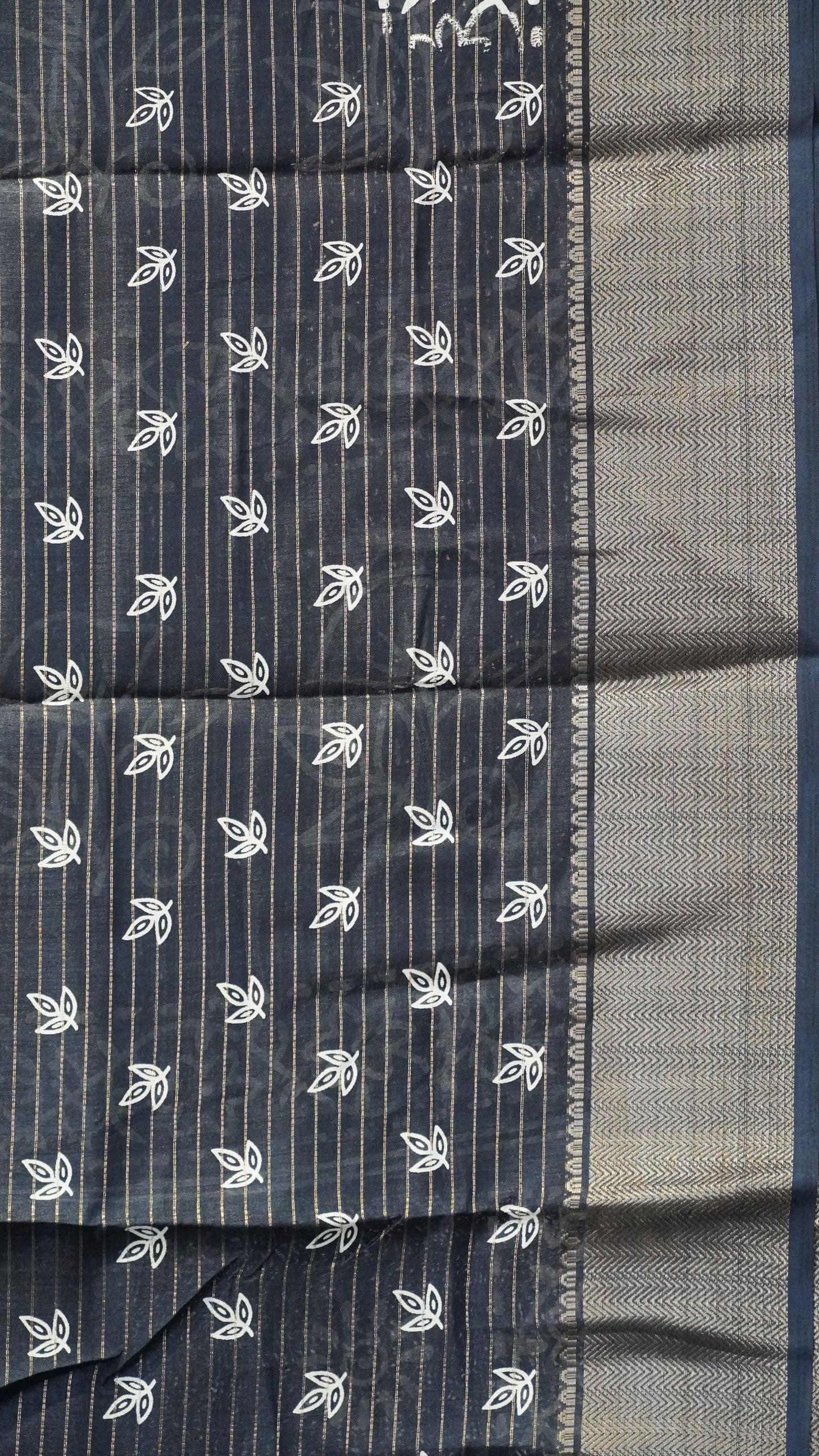 Dola Silk Saree Floral Print - Black